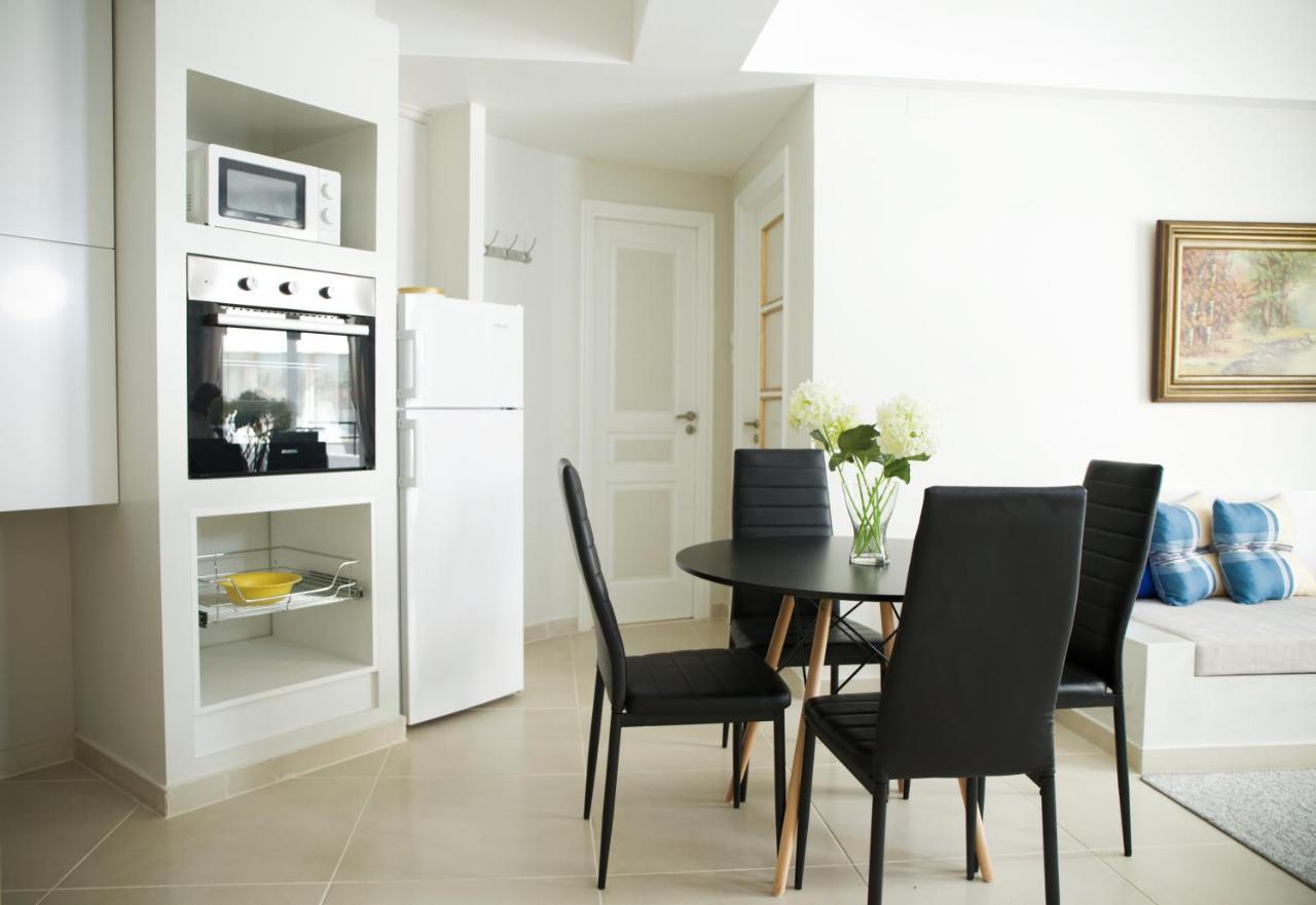 Praxitelis Luxury Apartments Aten Exteriör bild